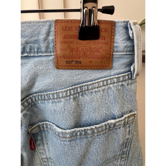 Levi's 90's 501 Jeans Ever Afternoon Light Wash Size 24 Relaxed Straight - Picture 5 of 11